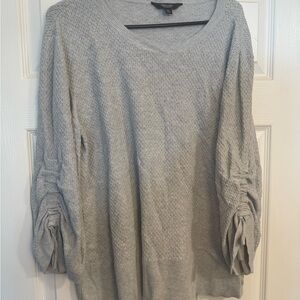 Simply Vera Vera Wang Light Gray Knit Top